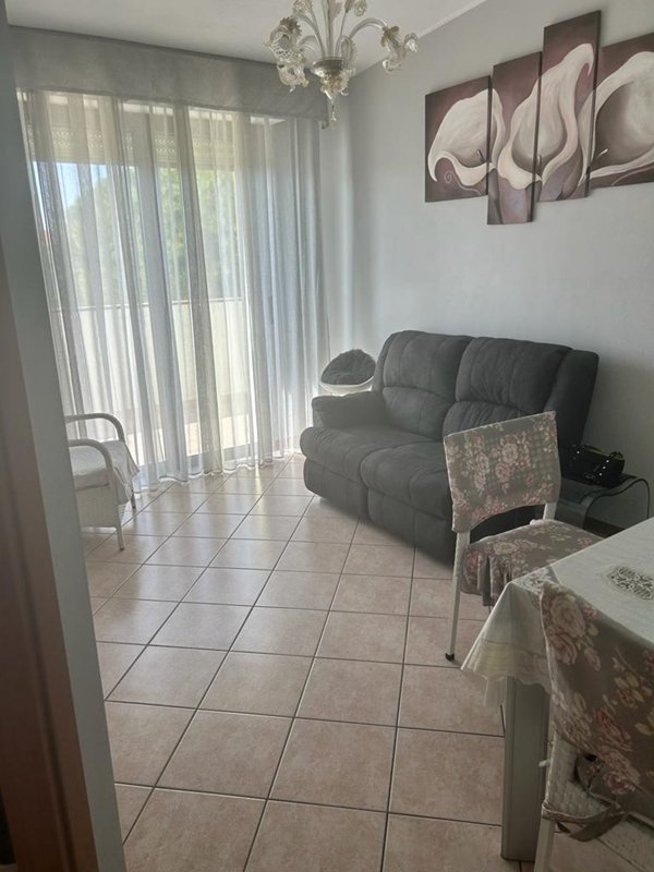 appartamento in vendita a Vallefoglia in zona Montecchio