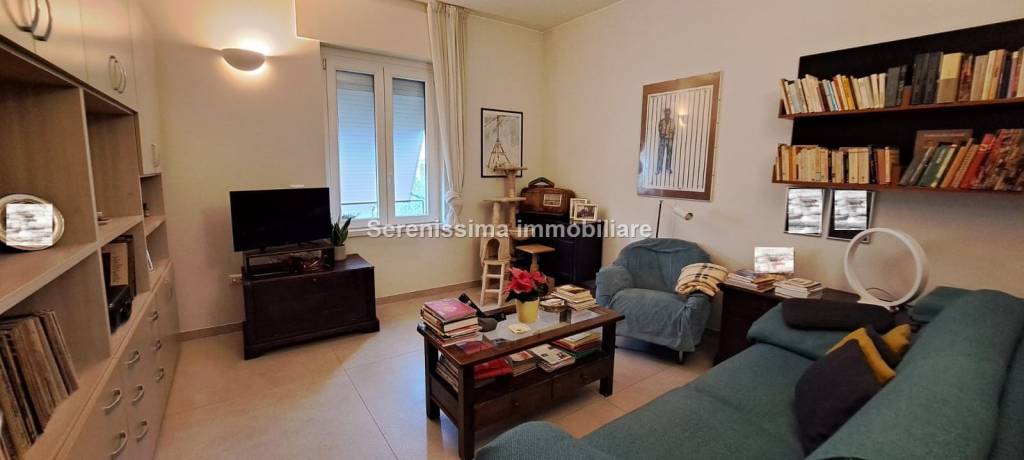 appartamento in vendita a Vallefoglia in zona Montecchio