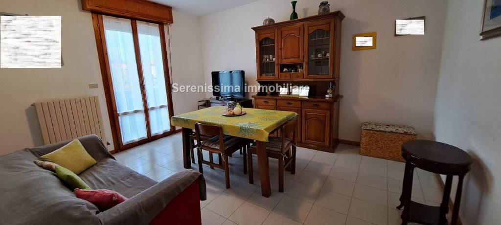 appartamento in vendita a Vallefoglia in zona Montecchio