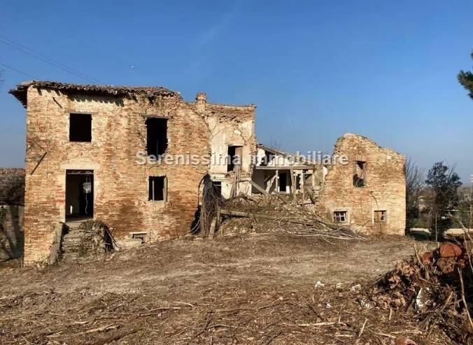 casa indipendente in vendita a Vallefoglia in zona Morciola
