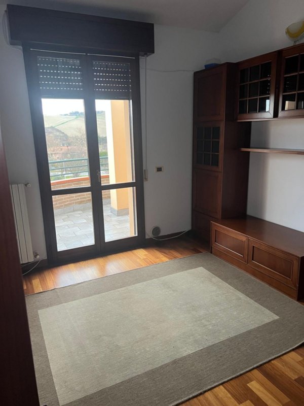 appartamento in vendita a Vallefoglia in zona Morciola