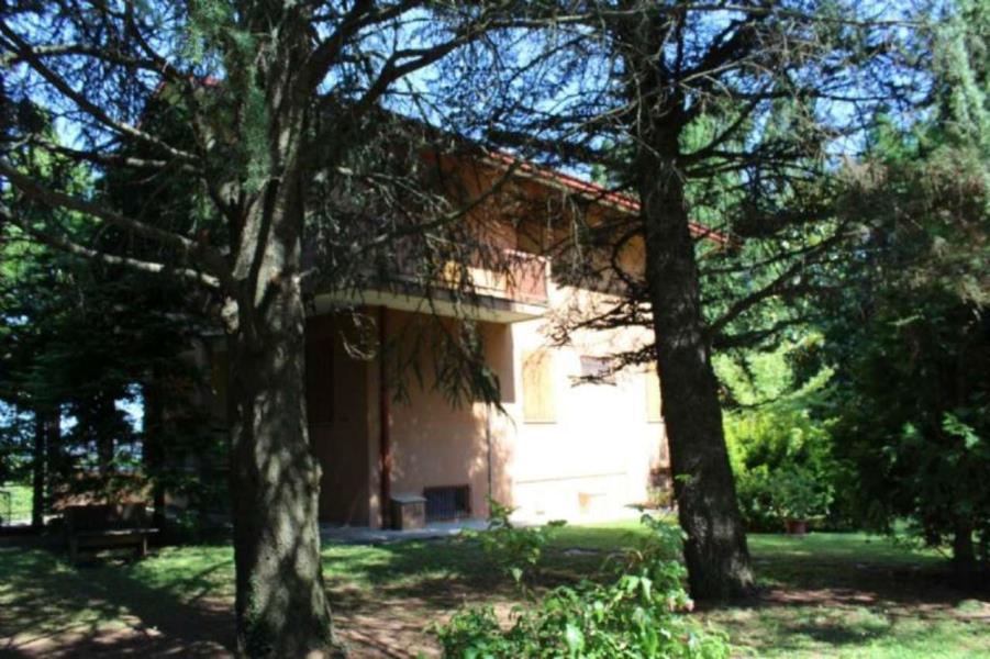 casa indipendente in vendita a Vallefoglia in zona Colbordolo
