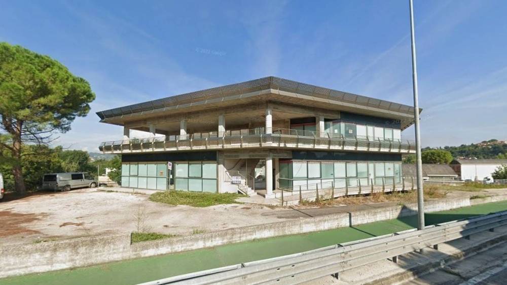 ufficio in vendita a Vallefoglia in zona Bottega