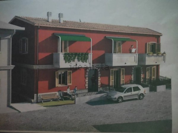 pentavano in vendita a Vallefoglia in zona Colbordolo