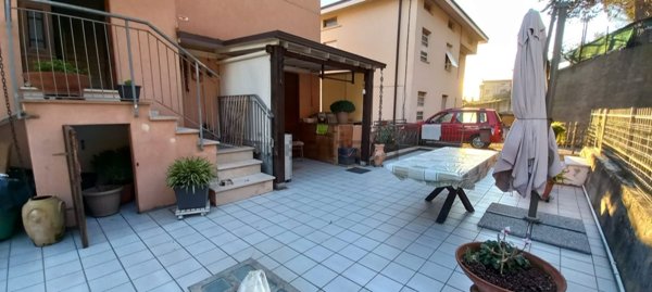 appartamento in vendita a Vallefoglia in zona Montecchio