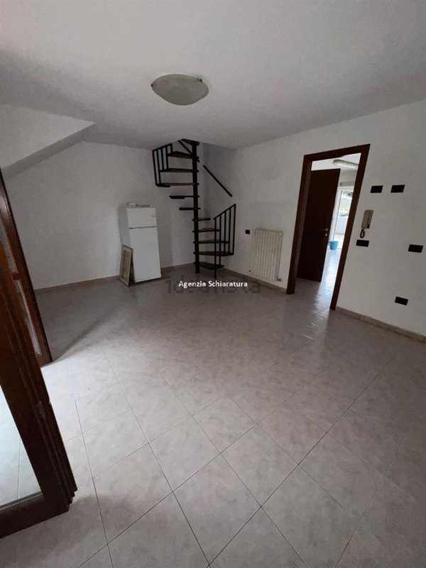 appartamento in vendita a Vallefoglia in zona Montecchio
