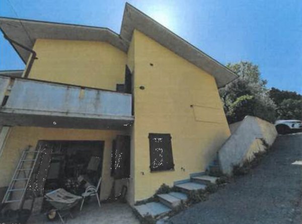casa indipendente in vendita a Vallefoglia