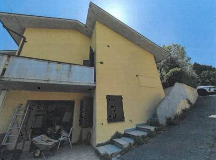 casa indipendente in vendita a Vallefoglia