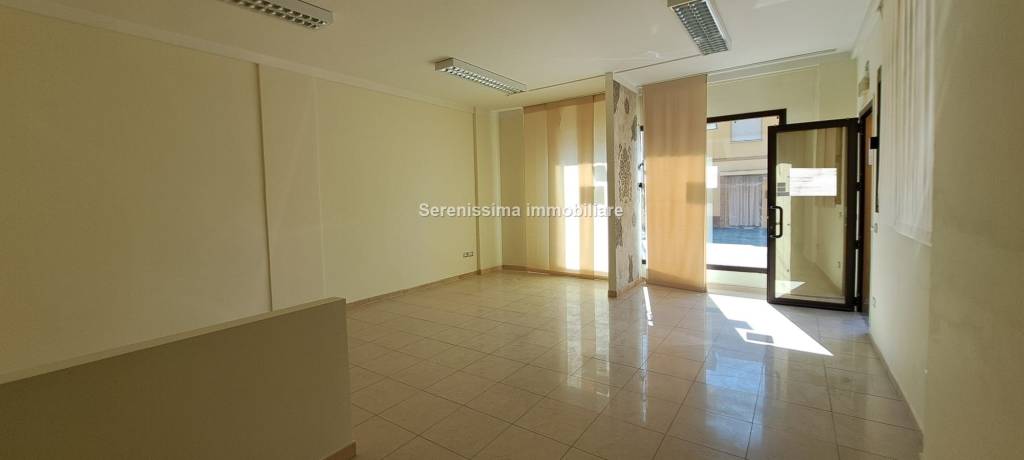 appartamento in vendita a Vallefoglia in zona Montecchio