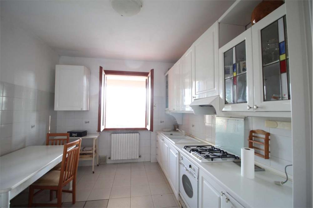 casa indipendente in vendita a Vallefoglia in zona Montecchio