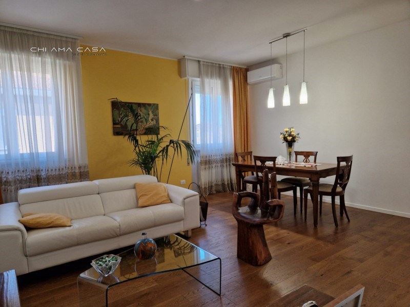 appartamento in vendita a Vallefoglia in zona Montecchio