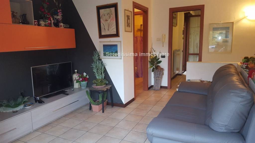 appartamento in vendita a Vallefoglia in zona Talacchio