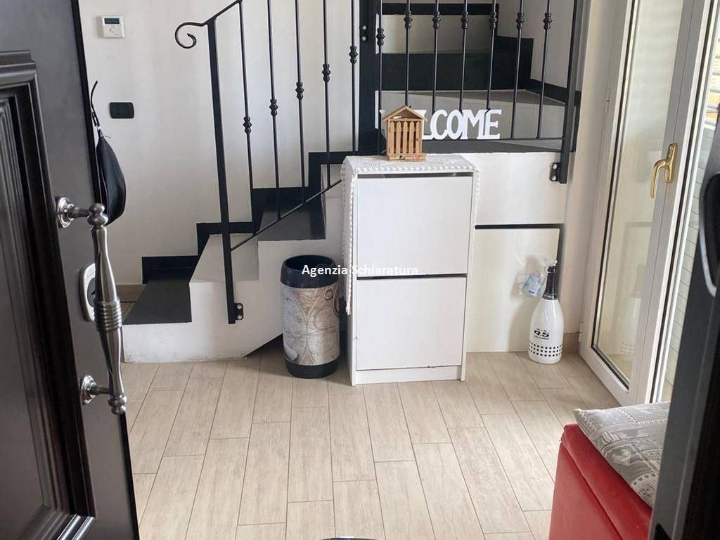 appartamento in vendita a Vallefoglia in zona Montecchio