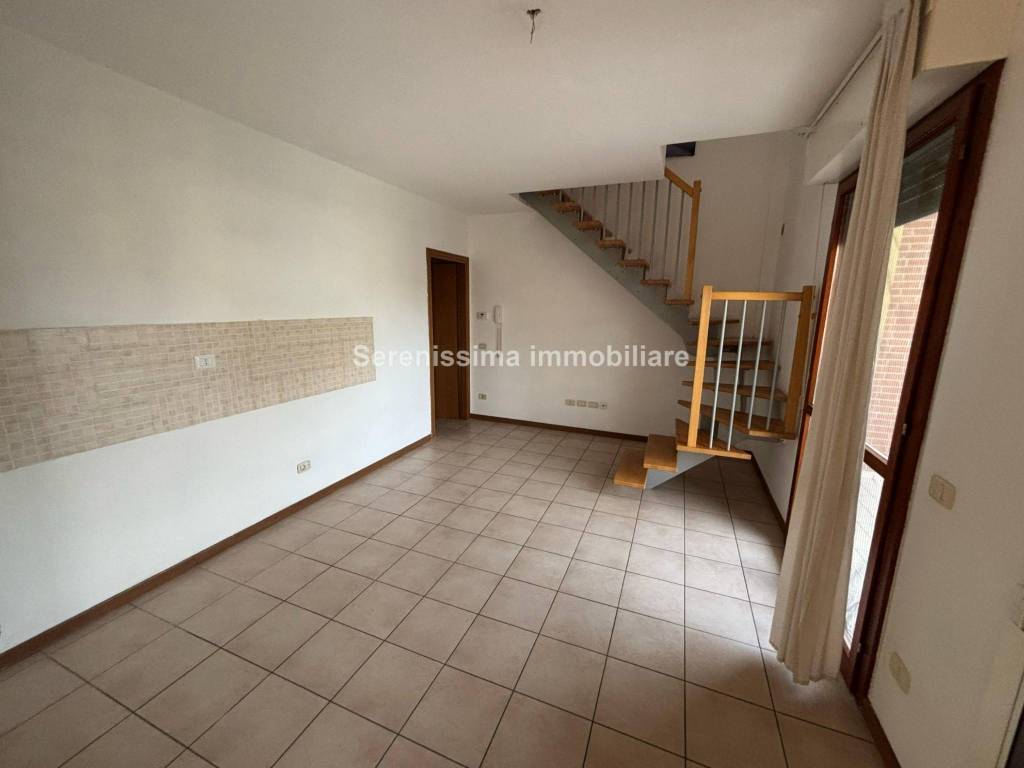 appartamento in vendita a Vallefoglia in zona Montecchio