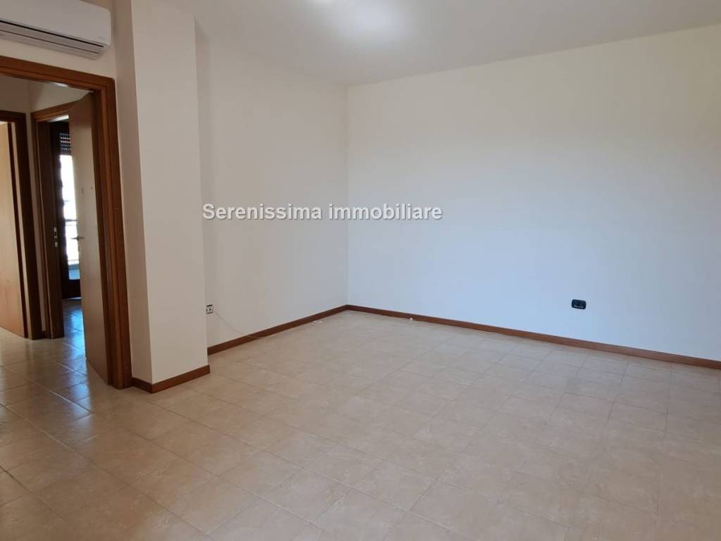appartamento in vendita a Vallefoglia in zona Montecchio