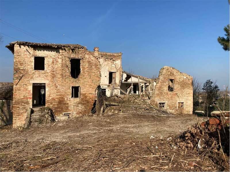 casa indipendente in vendita a Vallefoglia in zona Montecchio