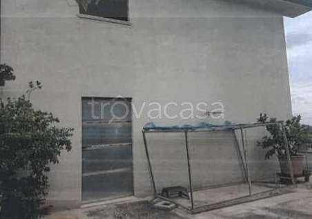 casa indipendente in vendita a Vallefoglia