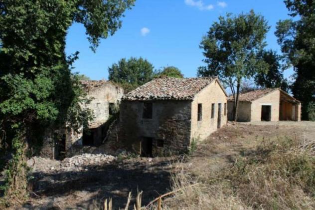 casa indipendente in vendita a Vallefoglia in zona Bottega