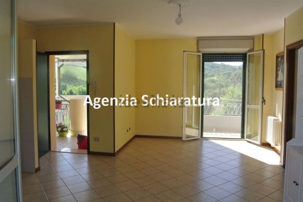 appartamento in vendita a Vallefoglia in zona Montecchio