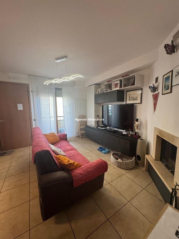 appartamento in vendita a Vallefoglia in zona Montecchio