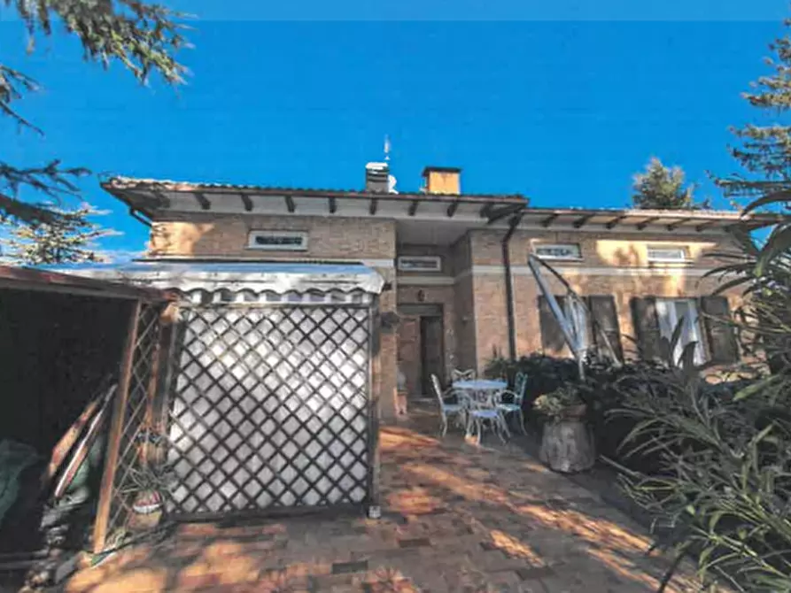 casa indipendente in vendita a Vallefoglia in zona Colbordolo