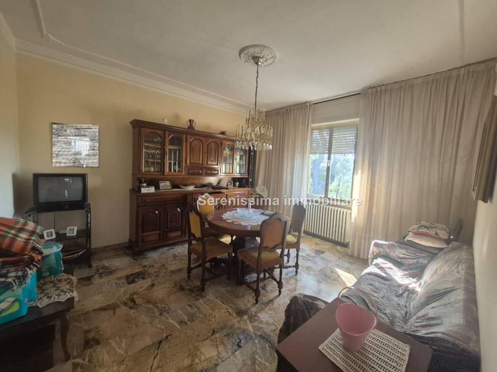 appartamento in vendita a Vallefoglia in zona Colbordolo