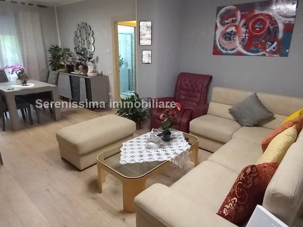 appartamento in vendita a Vallefoglia in zona Cappone