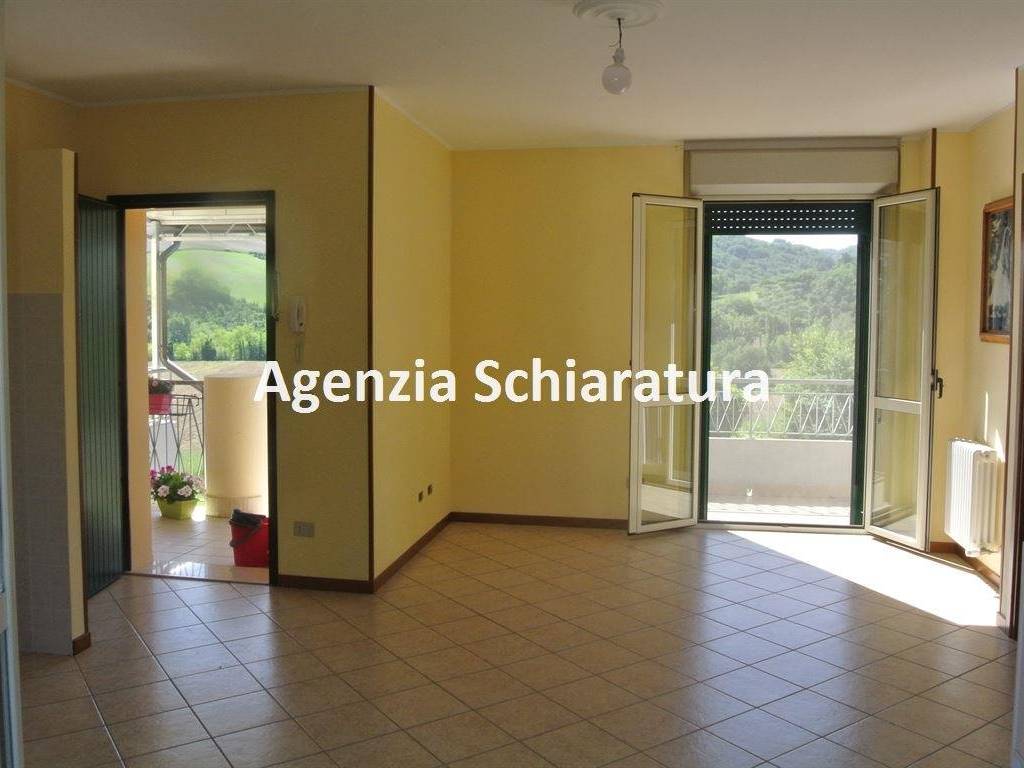 appartamento in vendita a Vallefoglia in zona Cappone