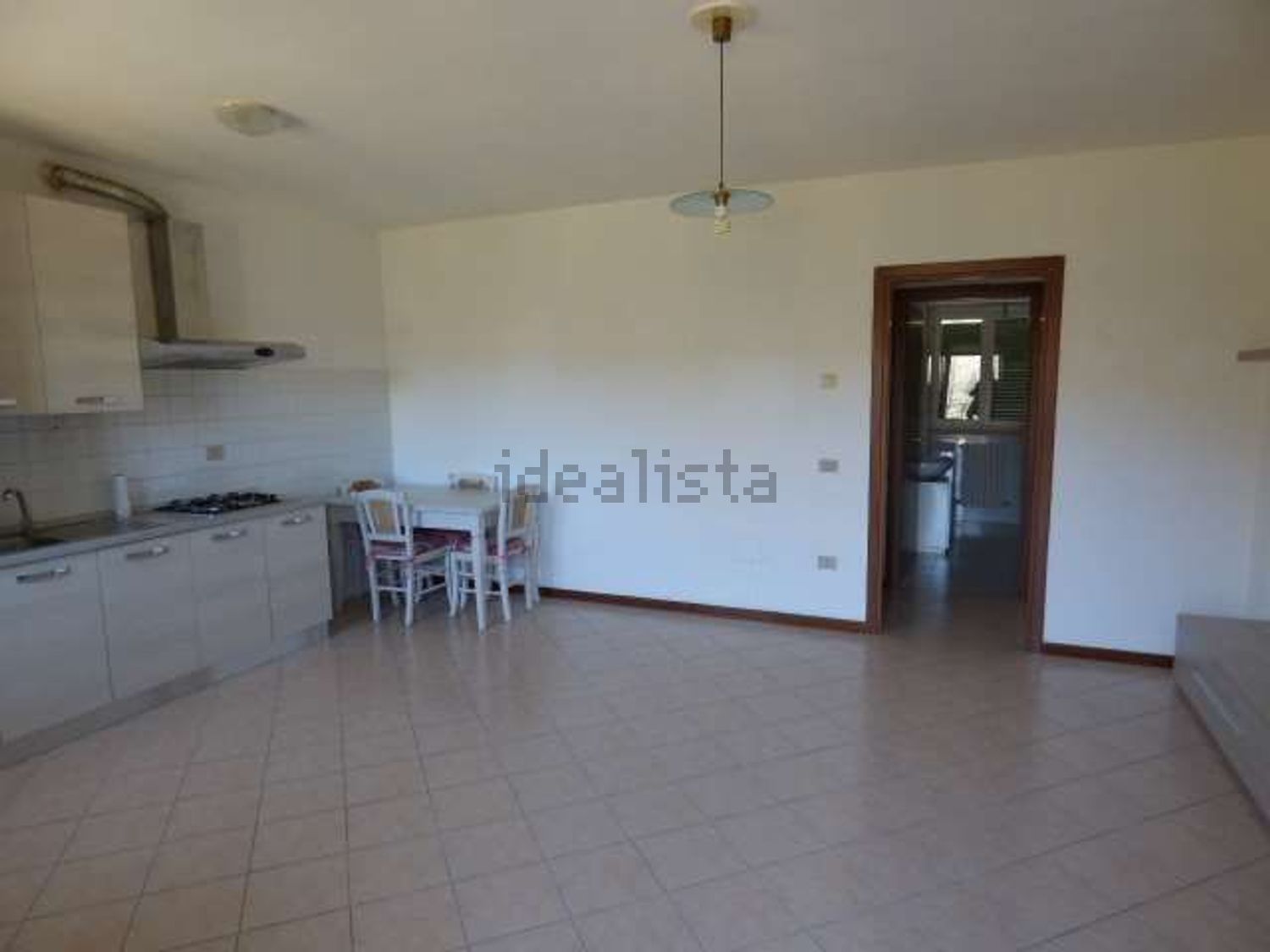 appartamento in vendita a Vallefoglia in zona Montecchio