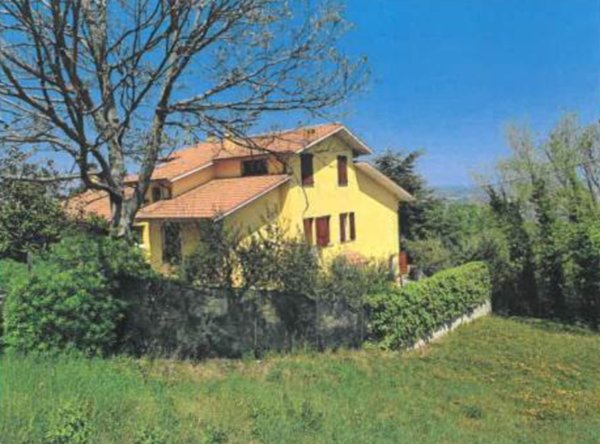 casa indipendente in vendita a Vallefoglia