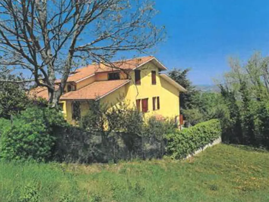 casa indipendente in vendita a Vallefoglia in zona Colbordolo