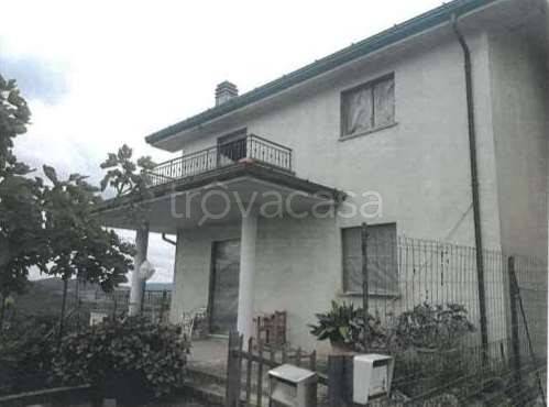 casa indipendente in vendita a Vallefoglia