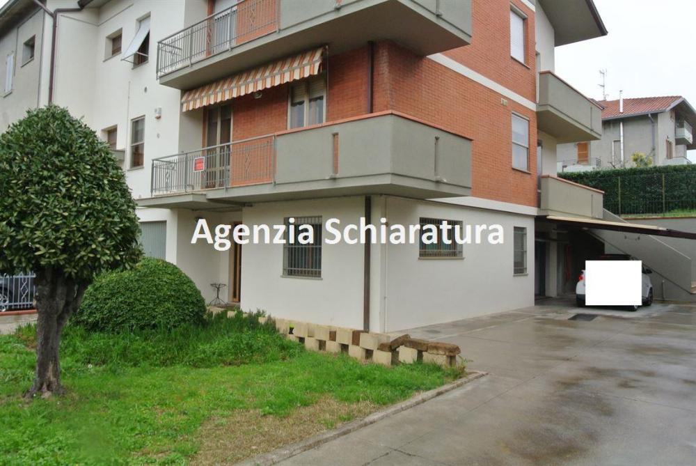 appartamento in vendita a Vallefoglia in zona Montecchio