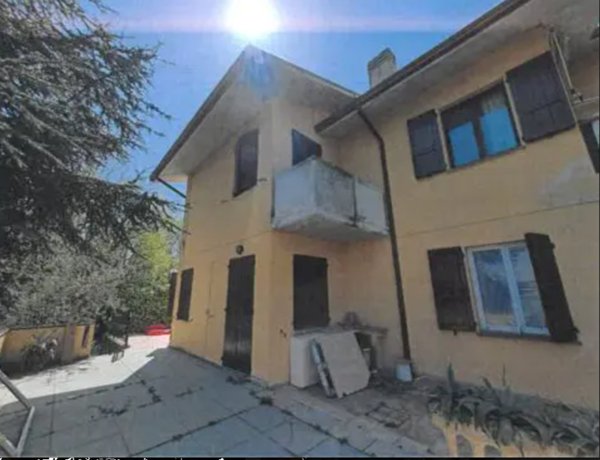 appartamento in vendita a Vallefoglia in zona Colbordolo