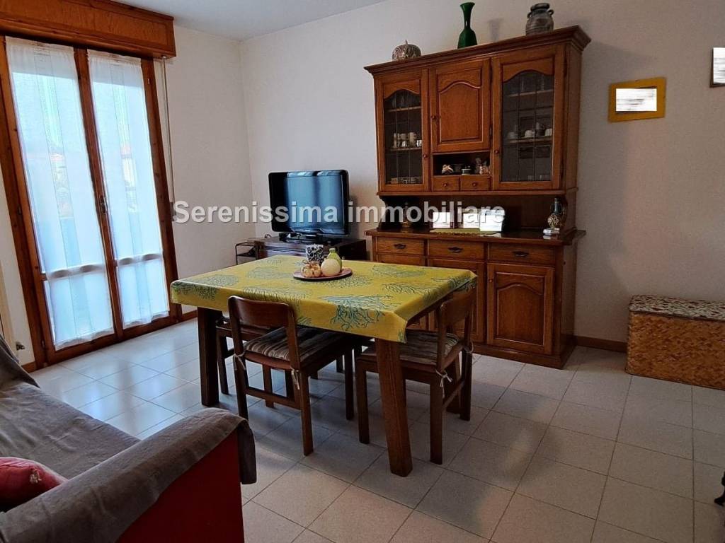 appartamento in vendita a Vallefoglia in zona Montecchio