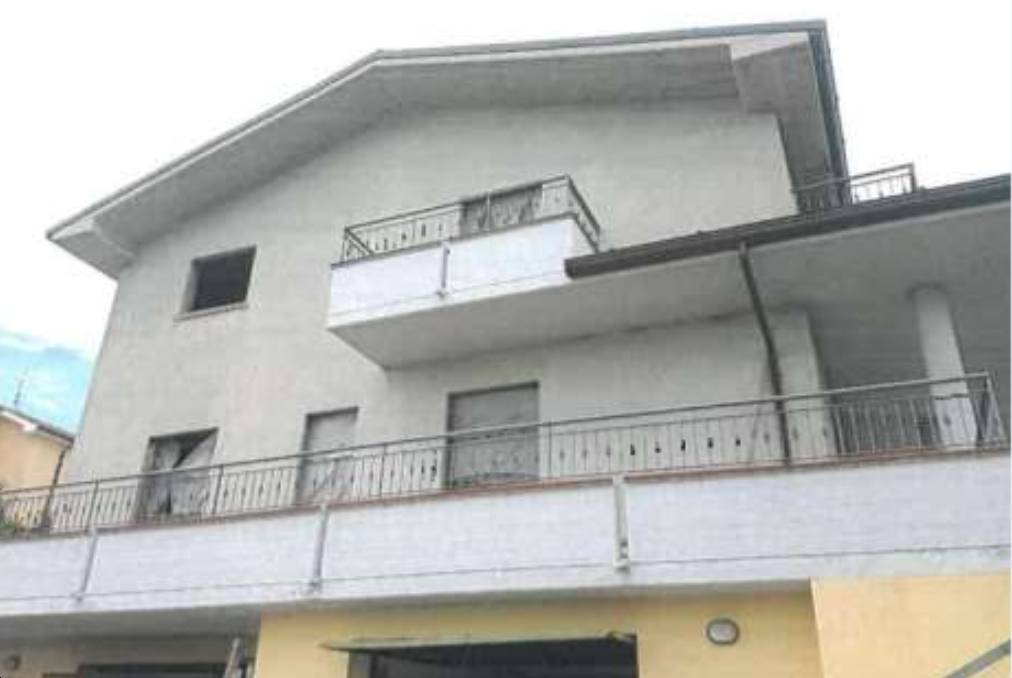 casa indipendente in vendita a Vallefoglia