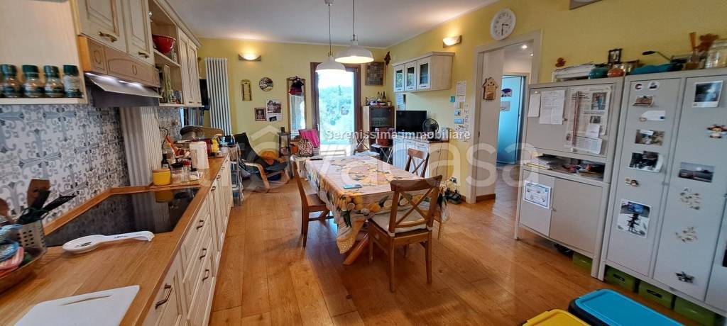 casa indipendente in vendita a Vallefoglia