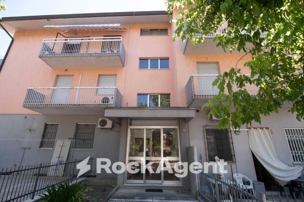 appartamento in vendita a Vallefoglia in zona Morciola