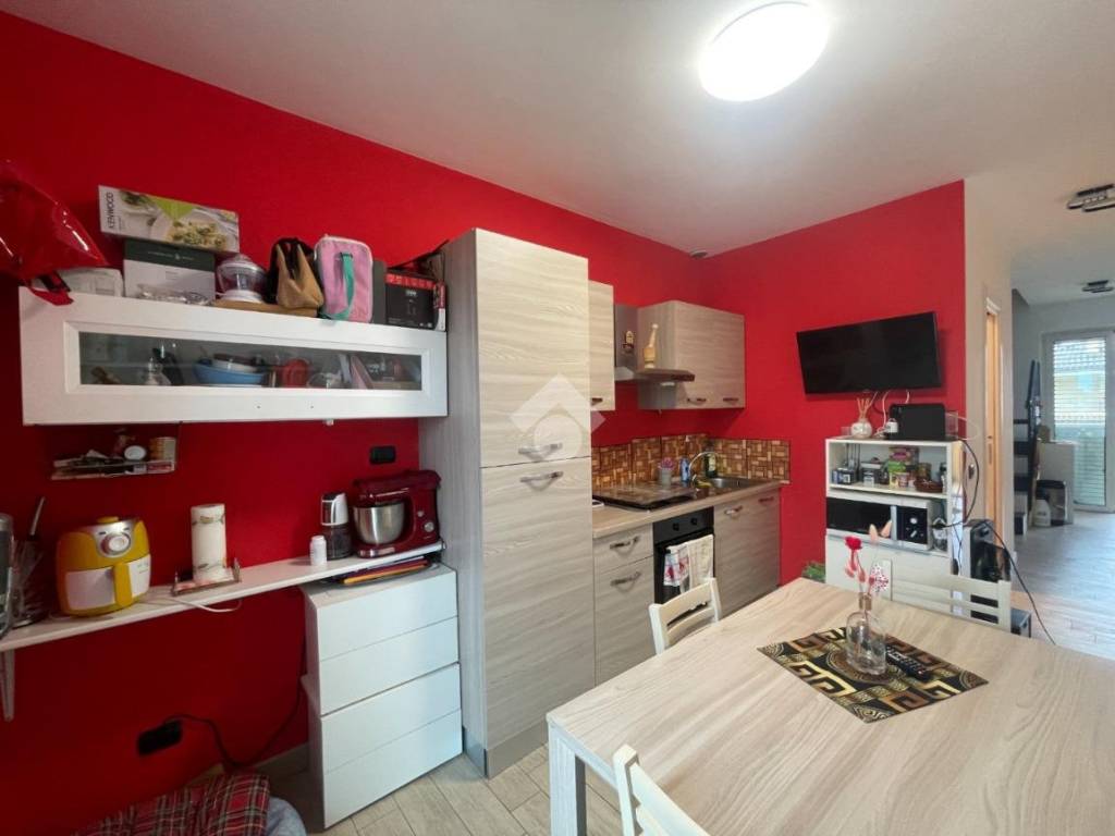 appartamento in vendita a Vallefoglia in zona Montecchio