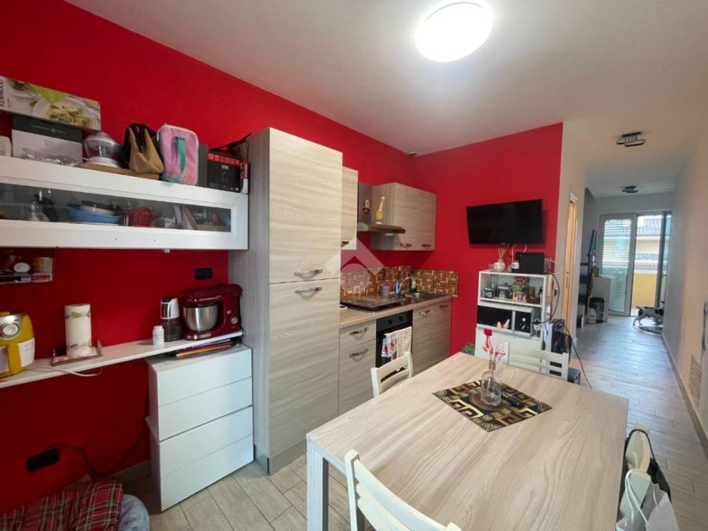 appartamento in vendita a Vallefoglia in zona Montecchio