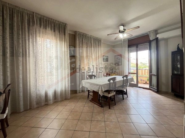 appartamento in vendita a Vallefoglia in zona Montecchio