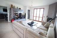 casa indipendente in vendita a Vallefoglia in zona Montecchio