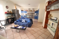 appartamento in vendita a Vallefoglia in zona Montecchio