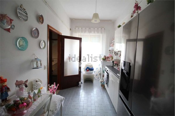 appartamento in vendita a Vallefoglia in zona Montecchio