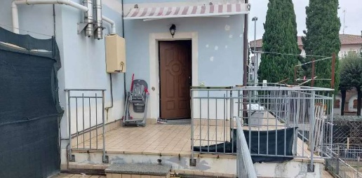 appartamento in vendita a Vallefoglia in zona Montecchio