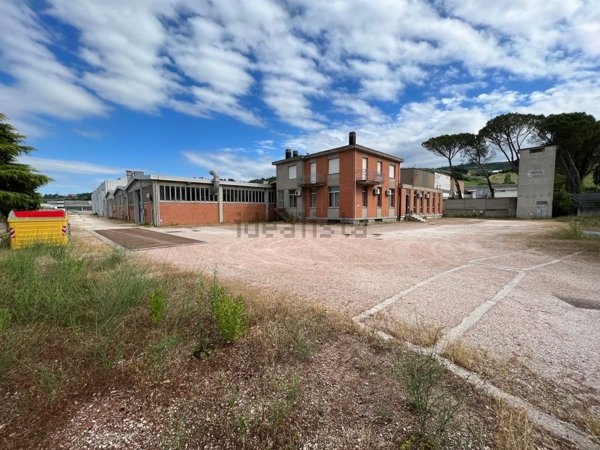 terreno edificabile in vendita a Vallefoglia in zona Talacchio