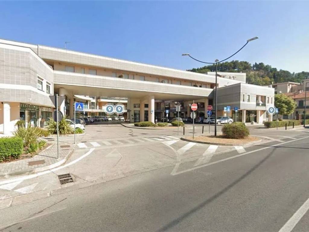 appartamento in vendita a Vallefoglia in zona Montecchio