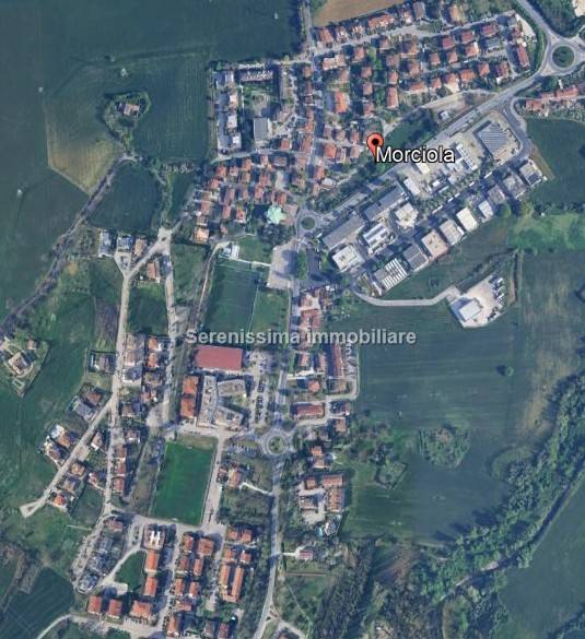 locale di sgombero in vendita a Vallefoglia in zona Morciola