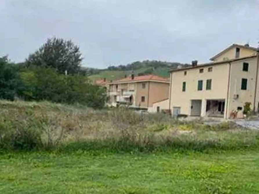 terreno edificabile in vendita a Vallefoglia in zona Cappone