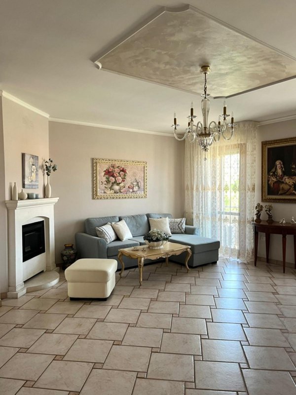 appartamento in vendita a Vallefoglia in zona Montecchio